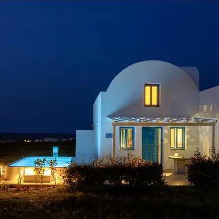 Mybozer Twin Private Pools Foinikia (Santorini)